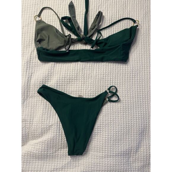 Green Two-tone Bikini Padded Bra Women's Size Small Resort Vacation Pool Wicked - Picture 4 of 4